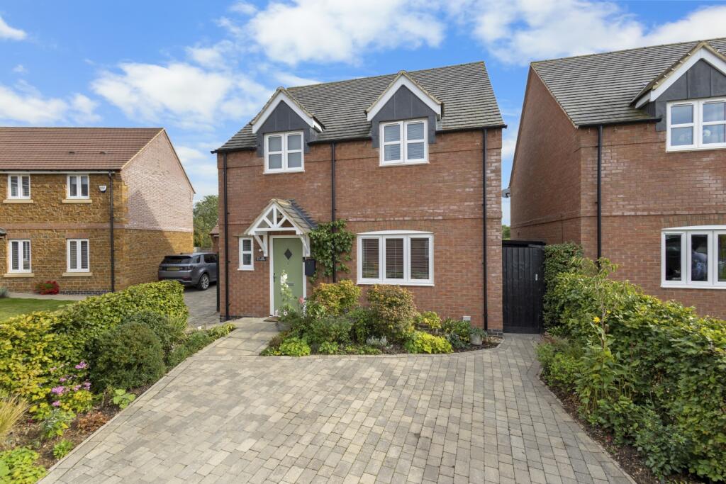 Main image of property: 25 Mill Field Close, South Kilworth, Lutterworth