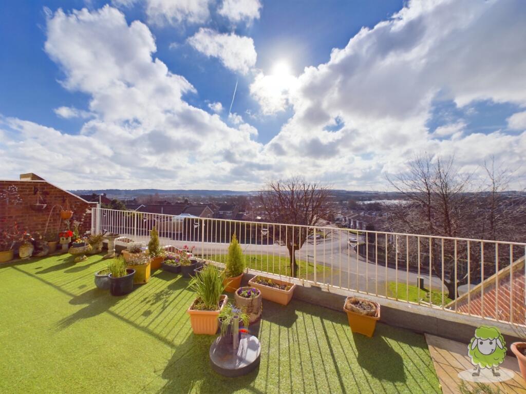 2 bedroom apartment for sale in 107 Skegby Lane, Mansfield, NG19