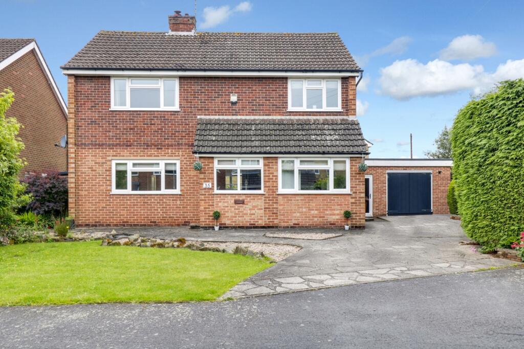 4 bedroom detached house for sale in The Lawns, Rollestonondove