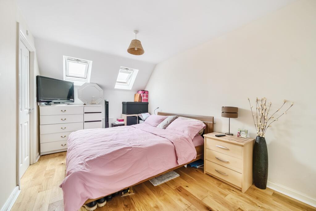 Additional property image - 1 Ferney Hills Close, Birmingham