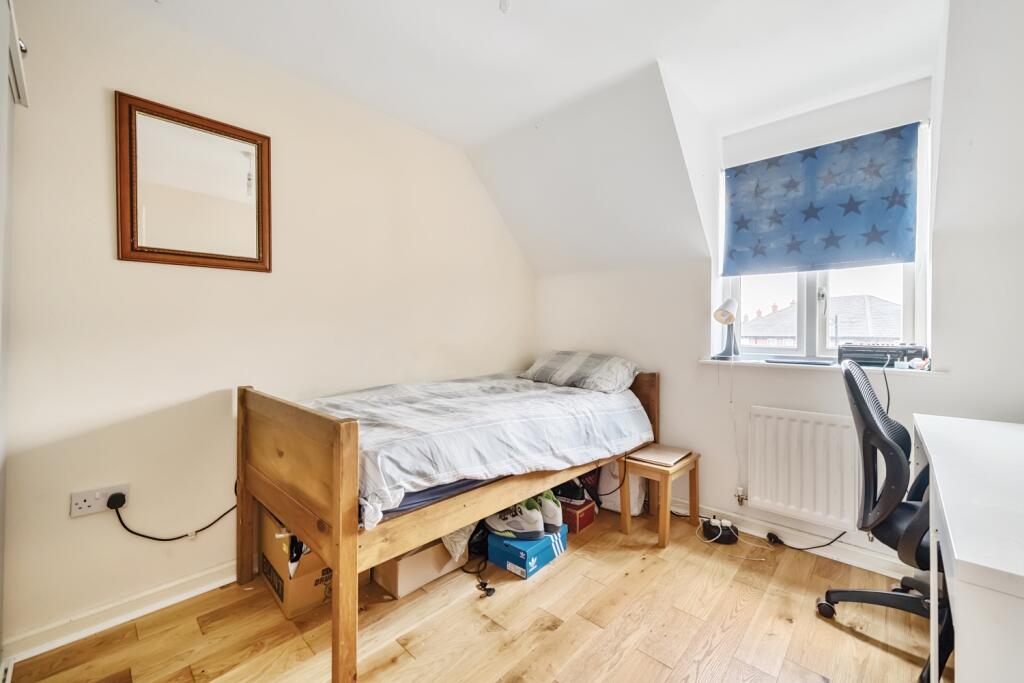 Additional property image - 1 Ferney Hills Close, Birmingham