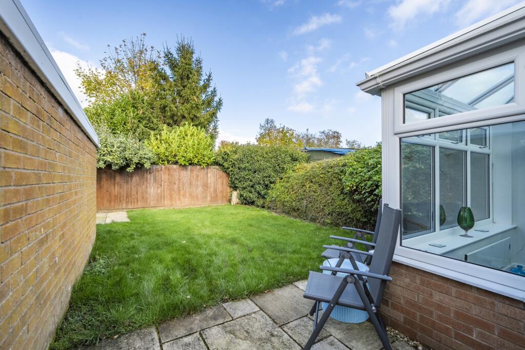 Additional property image - WILLOW DRIVE, WELLESBOURNE, WARWICKSHIRE, CV35