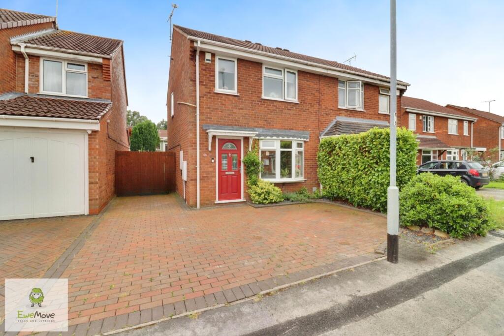 Main image of property: STAGBOROUGH WAY, HEDNESFORD, CANNOCK, STAFFORDSHIRE, WS12
