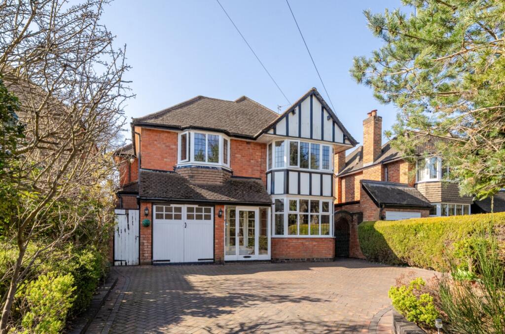 Main image of property: Dorchester Road, Solihull B91 1LW