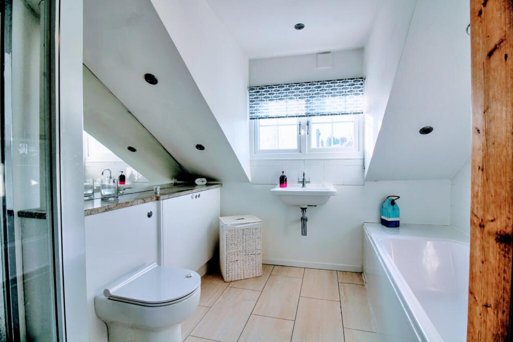Additional property image - Castle Road, Kenilworth, Warwickshire, CV8