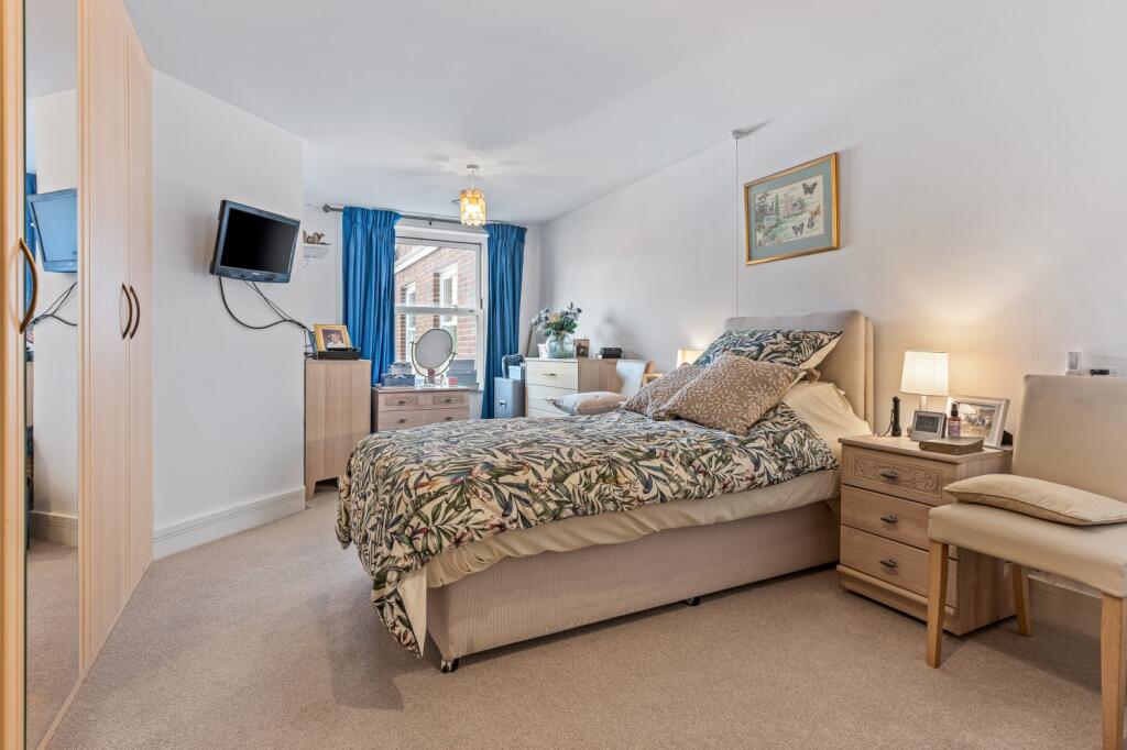 Additional property image - Peel Court College Way, Welwyn Garden City, Hertfordshire, AL8
