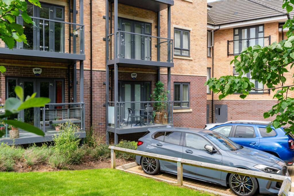 Additional property image - George Court, Welwyn Garden City, Hertfordshire, AL7
