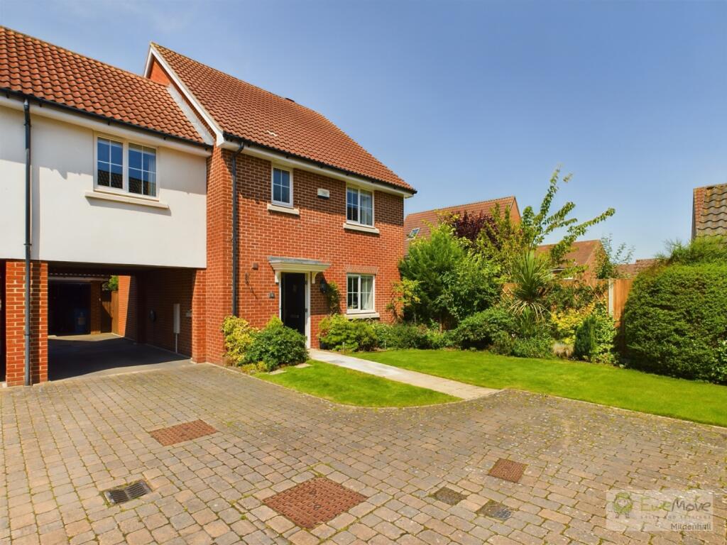 Main image of property: Sunflower Mews, Red Lodge, Suffolk, IP28 8XW