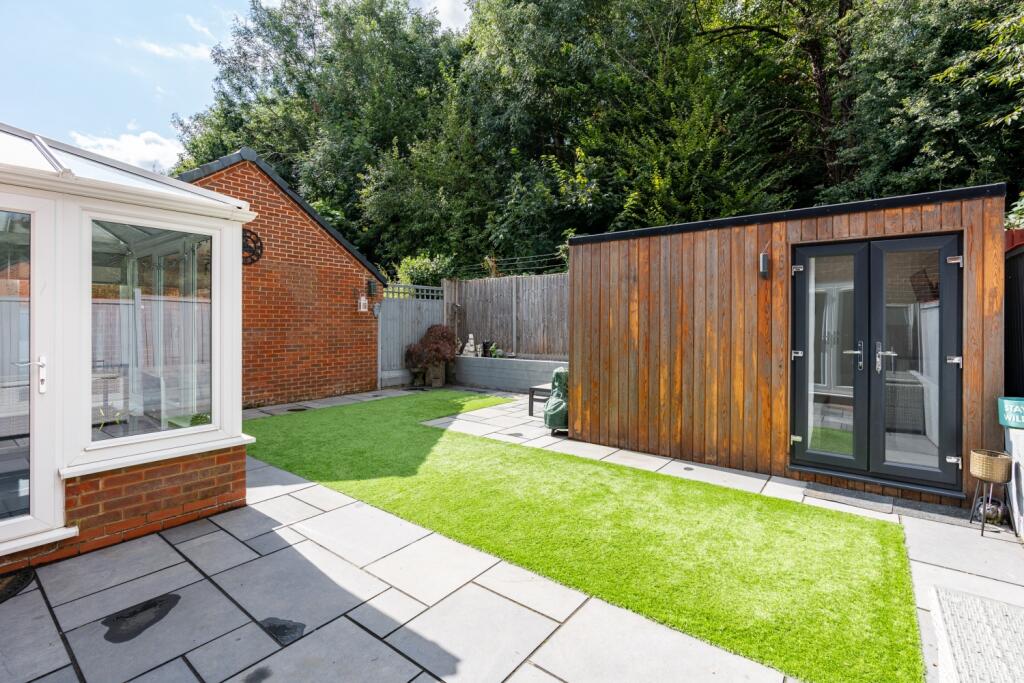 Additional property image - Dowley Wood, Welwyn Garden City, Hertfordshire, AL7