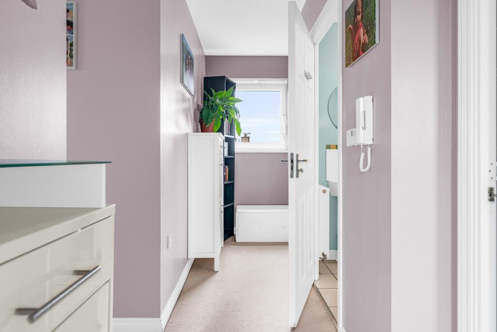 Additional property image - St. Josephs Green, Welwyn Garden City, Hertfordshire, AL7