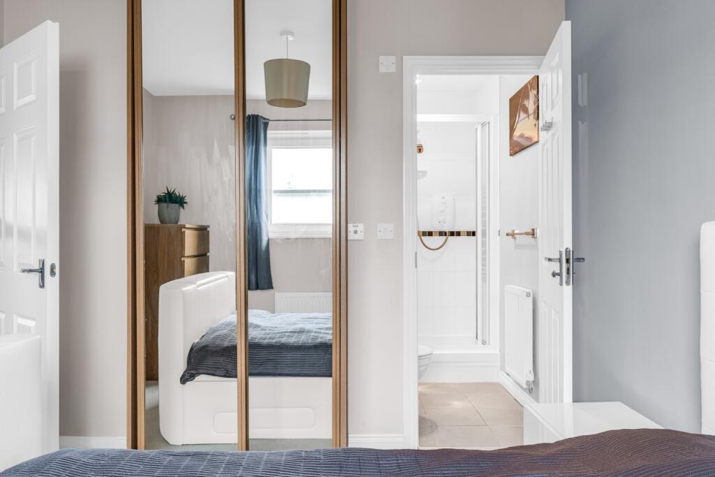 Additional property image - St. Josephs Green, Welwyn Garden City, Hertfordshire, AL7