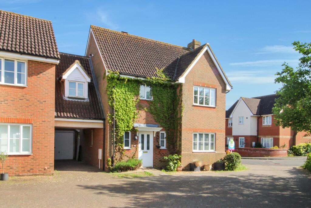 Main image of property: Thorny Way, Highfields Caldecote, Cambridge, Cambridgeshire, CB23