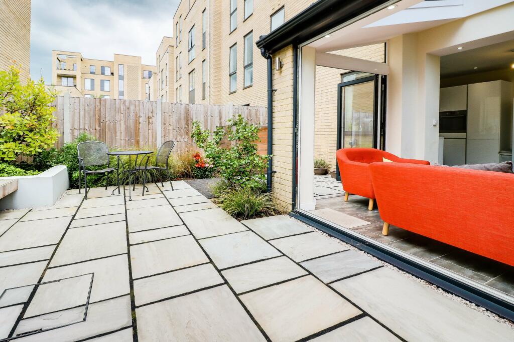 Additional property image - Whitelocks Drive, Trumpington, Cambridge CB2 9DN