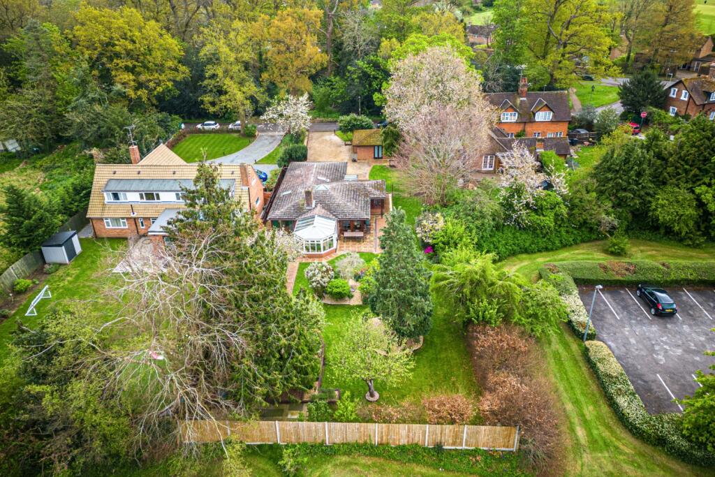 Additional property image - Digswell Park Road, Welwyn Garden City, Hertfordshire, AL8