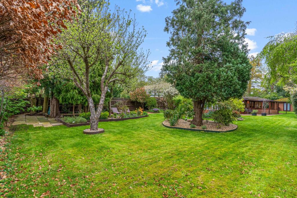 Additional property image - Digswell Park Road, Welwyn Garden City, Hertfordshire, AL8