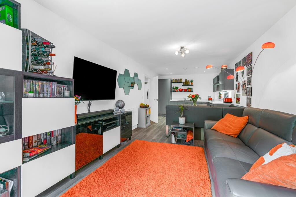 Additional property image - George Court, Welwyn Garden City, Hertfordshire, AL7