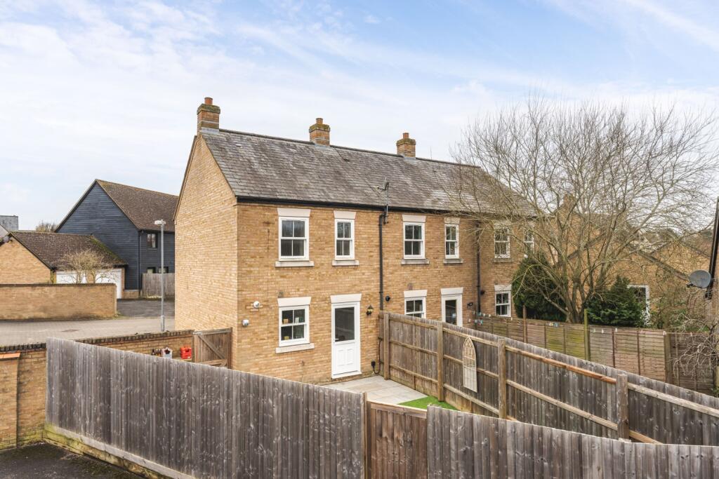 Additional property image - Brockholme Mews, Great Cambourne, Cambridge, Cambridgeshire, CB23