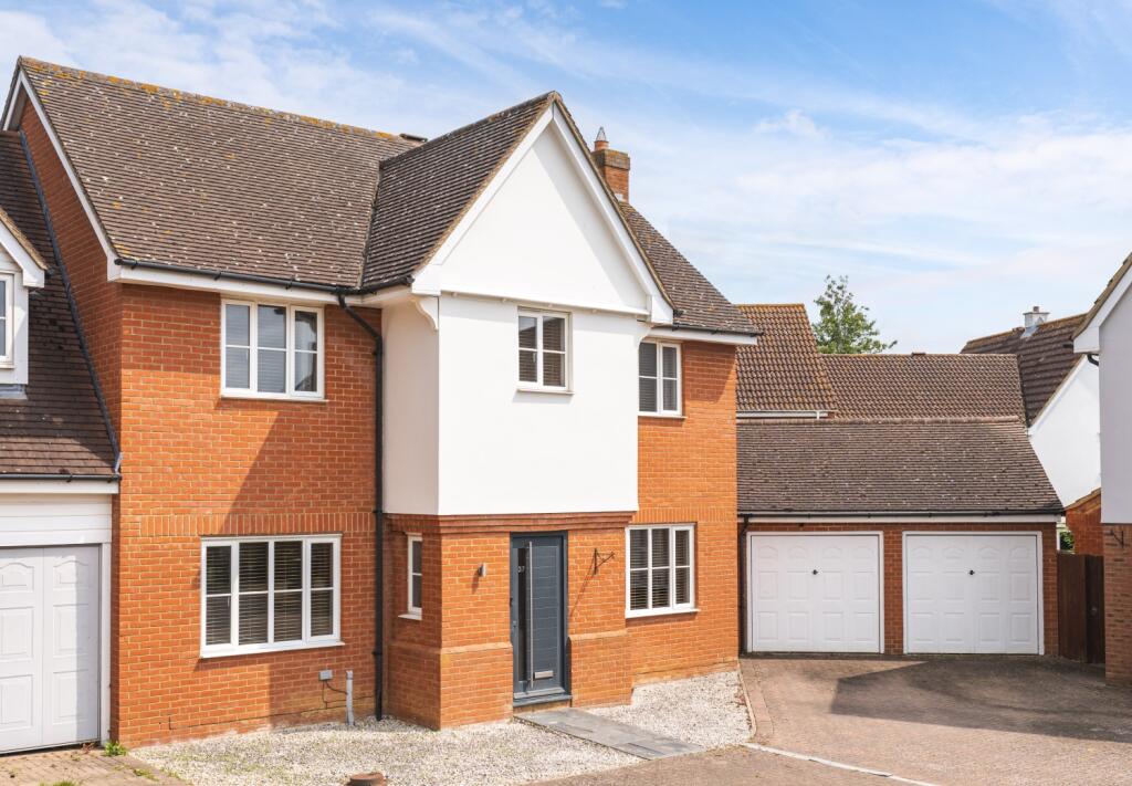 Main image of property: Strympole Way, Highfields Caldecote, Cambridge, Cambridgeshire, CB23