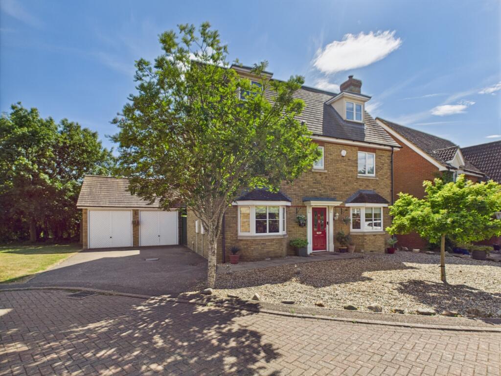 Main image of property: Cavendish Way, Highfields Caldecote, Cambridge, Cambridgeshire, CB23