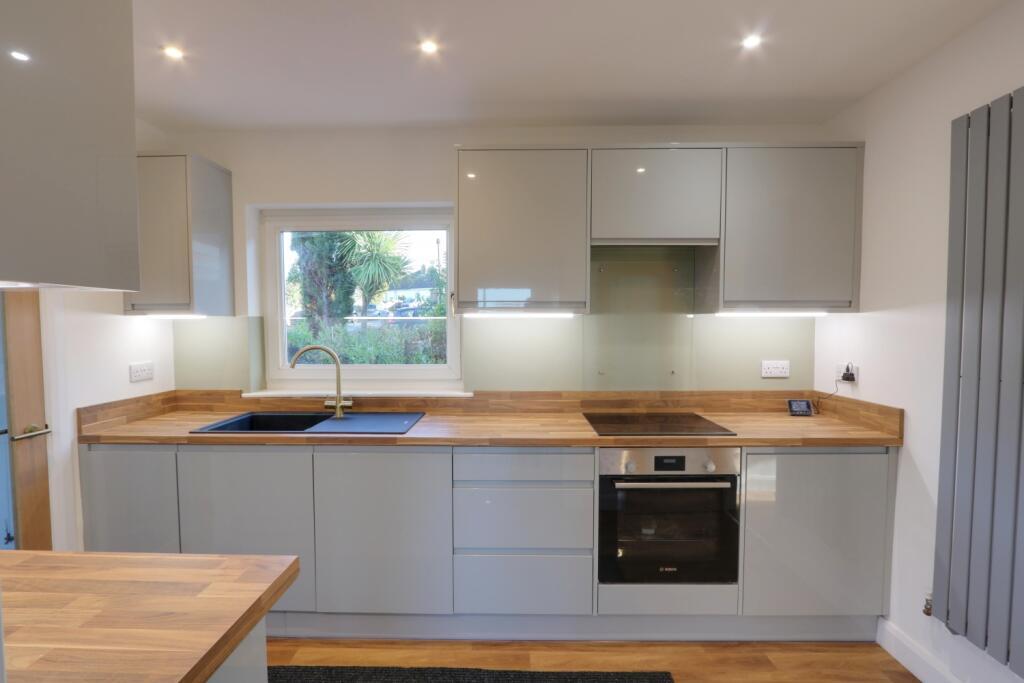 Main image of property: 19 Tollgate, Benfleet