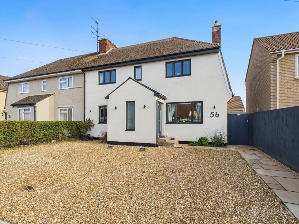 5 bedroom semi-detached house