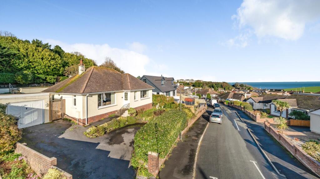 2 bedroom detached bungalow for sale in Broadsands Avenue, Broadsands