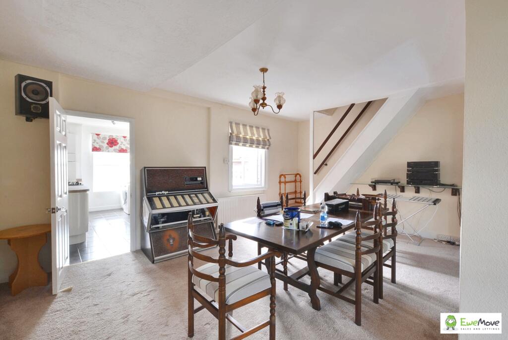 Additional property image - Church Walk, Trowbridge, Wiltshire, BA14