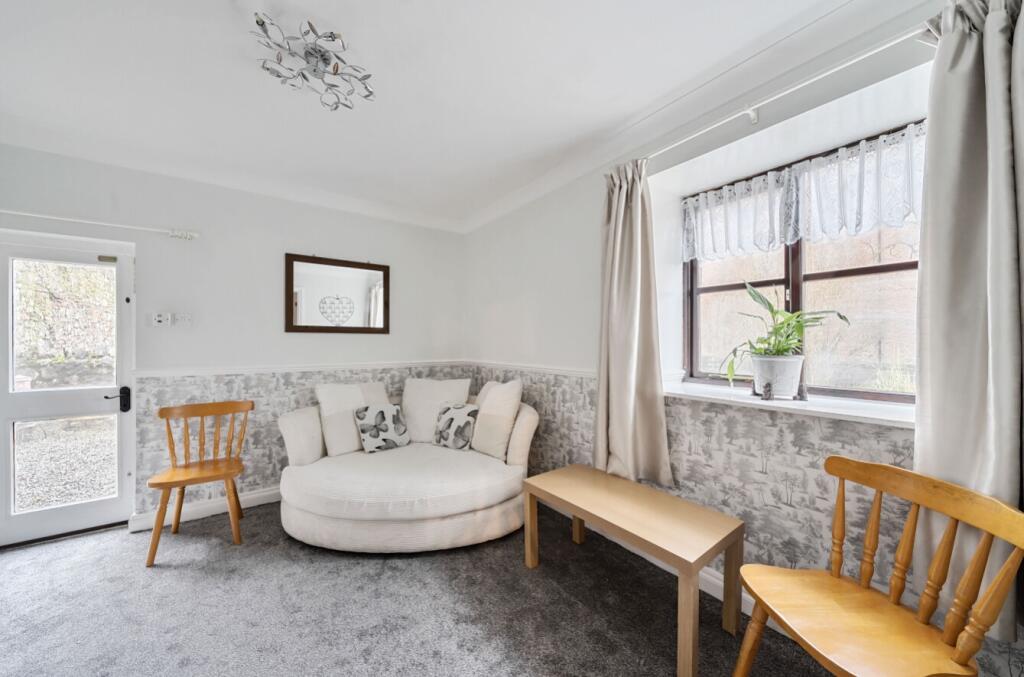 Additional property image - Porters Cottage, West Street Axbridge