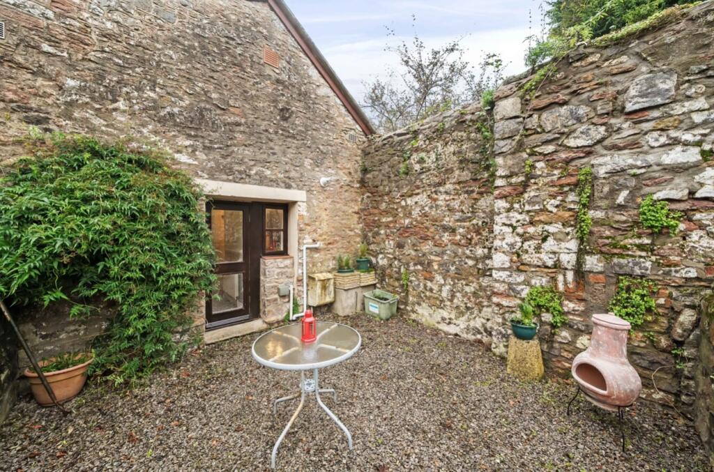 Additional property image - Porters Cottage, West Street Axbridge