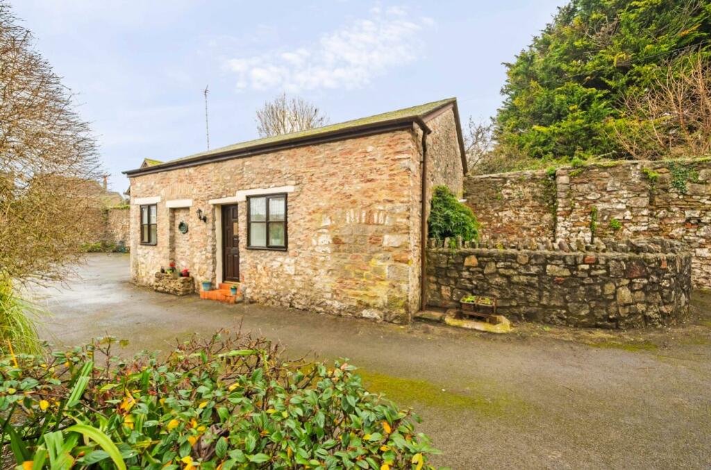 Additional property image - Porters Cottage, West Street Axbridge