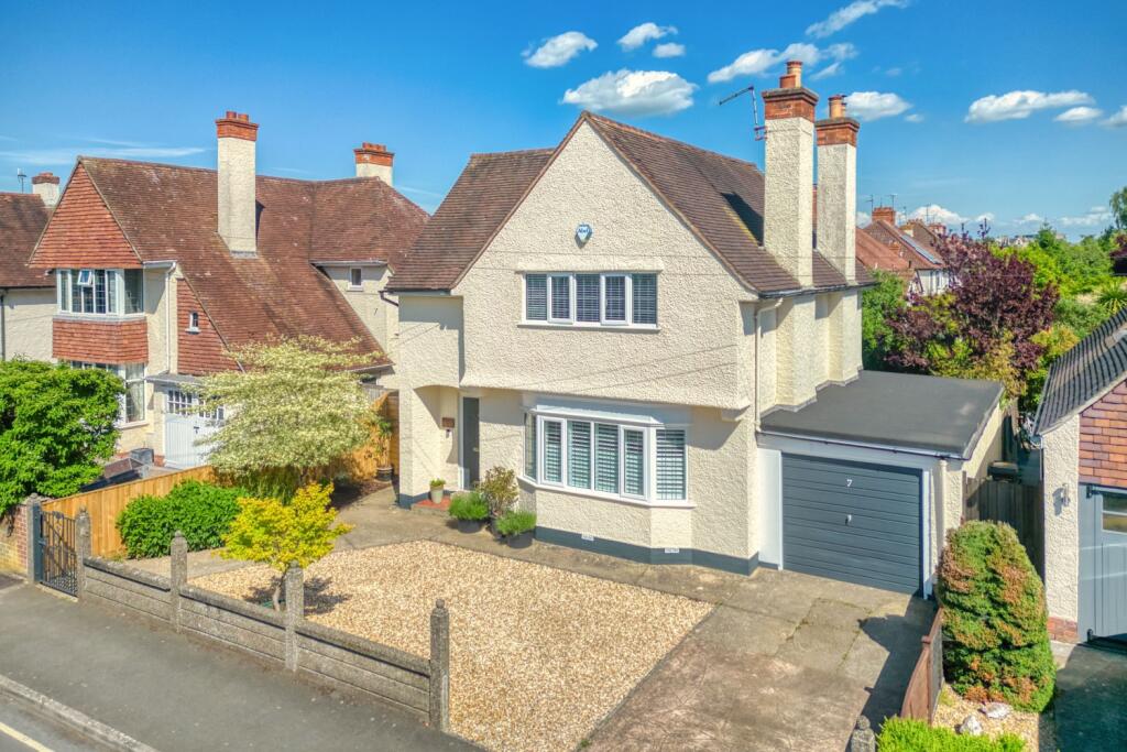 Main image of property: 7 HENLEY ROAD, TAUNTON