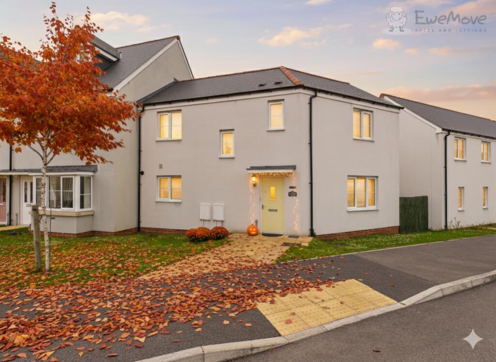 Main image of property: Oaktree Road, South Molton, Devon, EX36