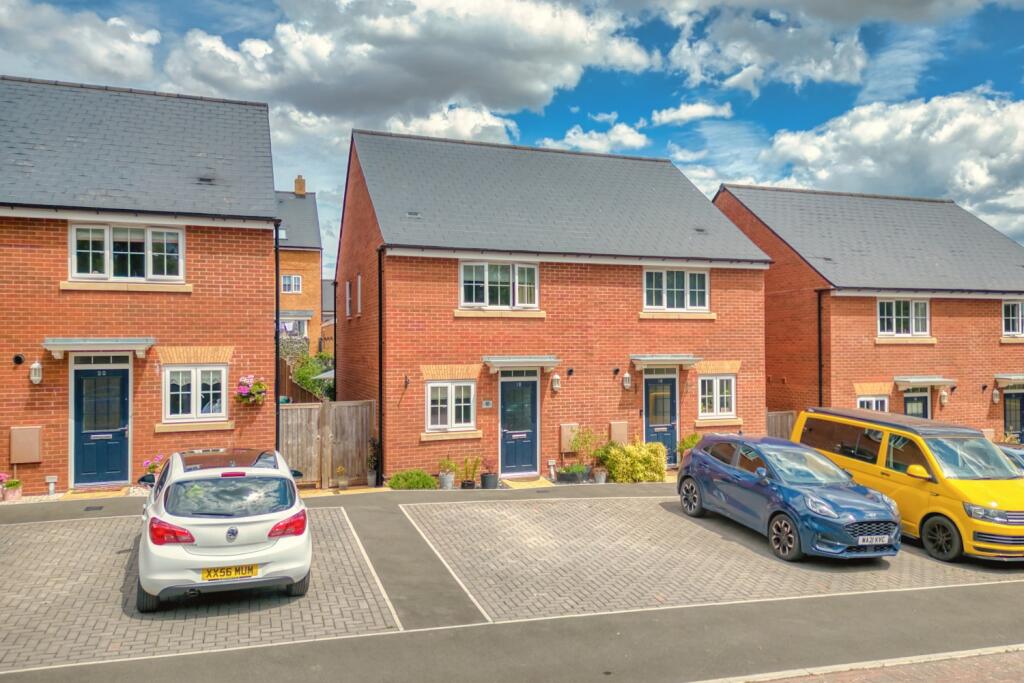 Main image of property: 18 HOME FIELD, CHEDDON FITZPAINE, TAUNTON