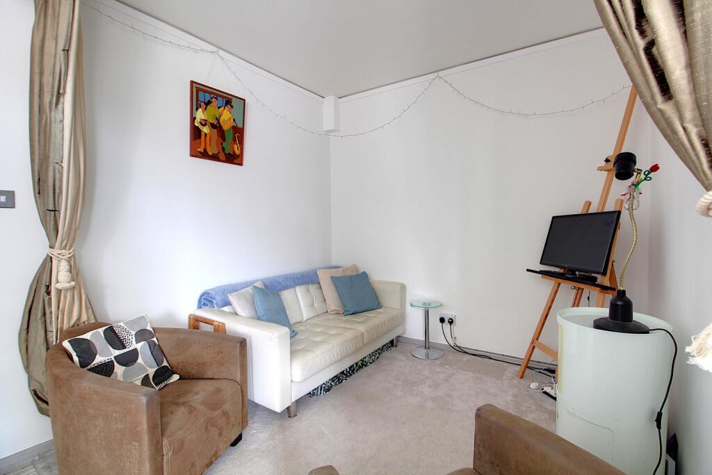 Additional property image - 31 Wilbury Grange, Wilbury Road, Hove