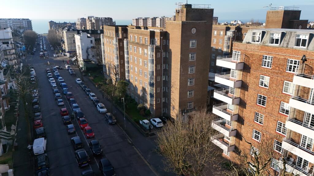 Additional property image - 31 Wilbury Grange, Wilbury Road, Hove
