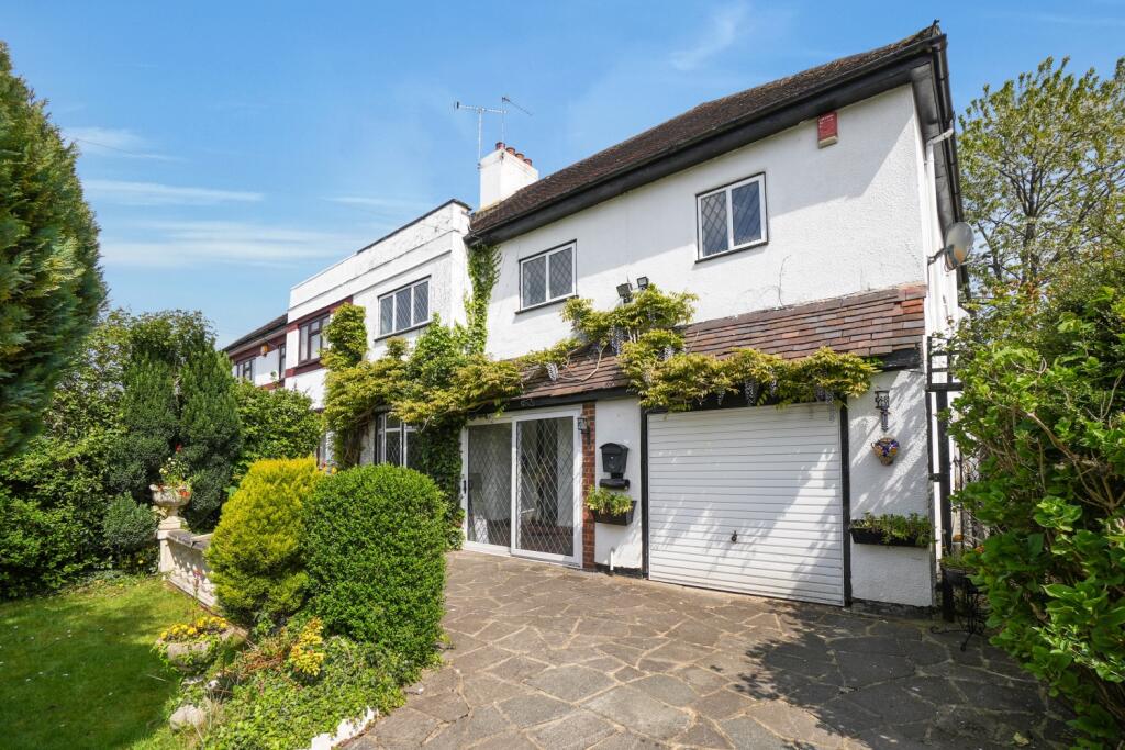 Main image of property: Camley Gardens, Maidenhead, SL6