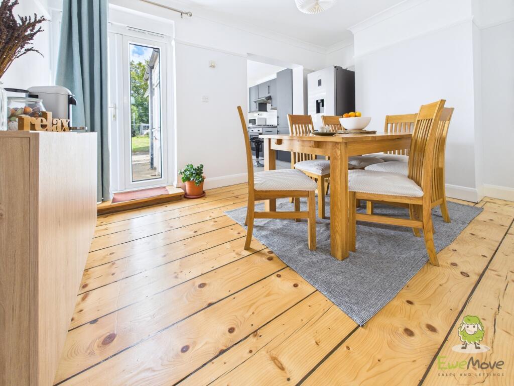 Main image of property: Very Close to High Speed Rail to London & Medway Hospital.