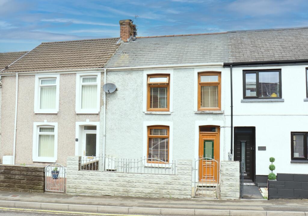 Main image of property: Commercial Street, Kenfig Hill, Bridgend, CF33