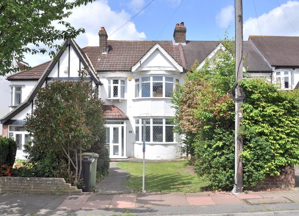 3 bedroom terraced house for sale in Wickham Chase, West Wickham, Kent, BR4