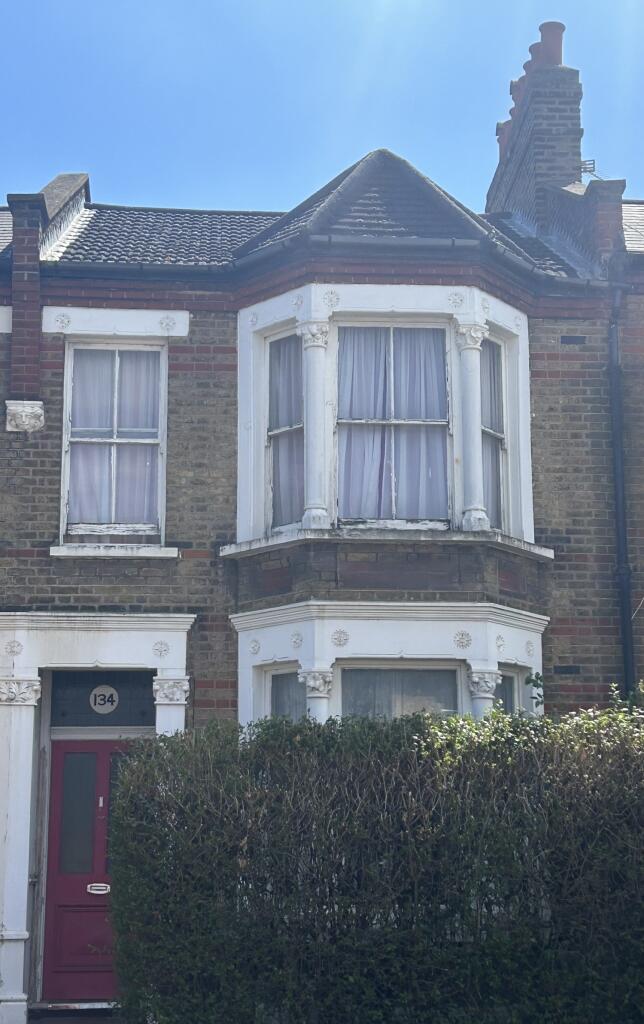 3 bedroom terraced house for sale in 134 St. Asaph Road, London, SE4