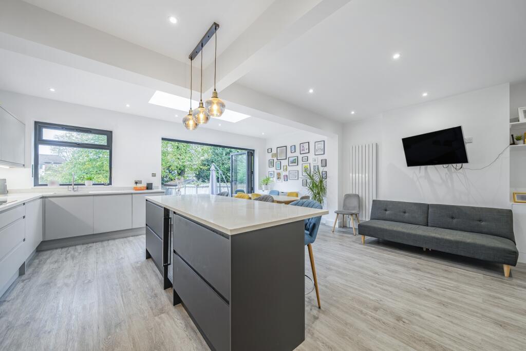Additional property image - WESTLAND DRIVE, HAYES, BROMLEY, KENT, BR2