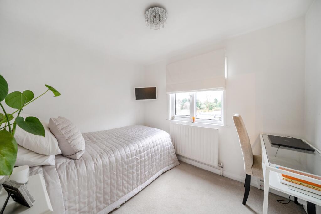 Additional property image - Harvest Bank Road, Wickham Common, West Wickham, Kent, BR4
