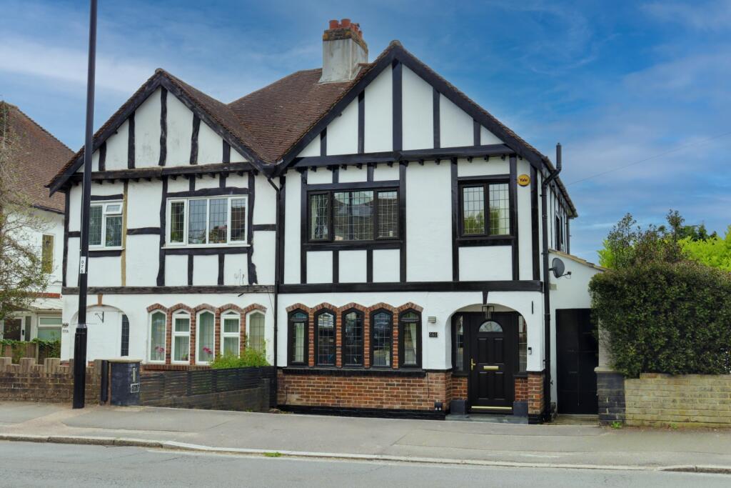 Main image of property: Coulsdon Road