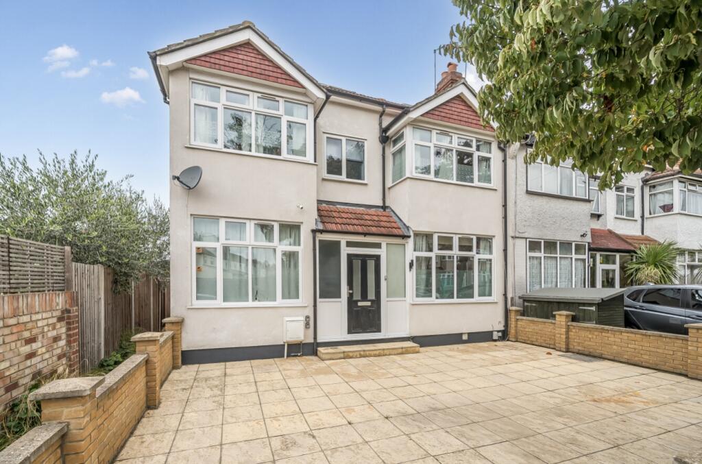 Main image of property: Bodiam Road, London, SW16