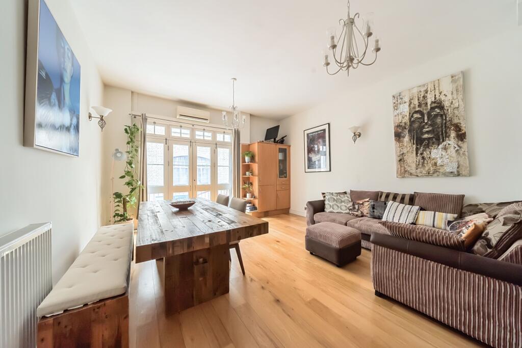 Main image of property: Breezers Court, London, E1W