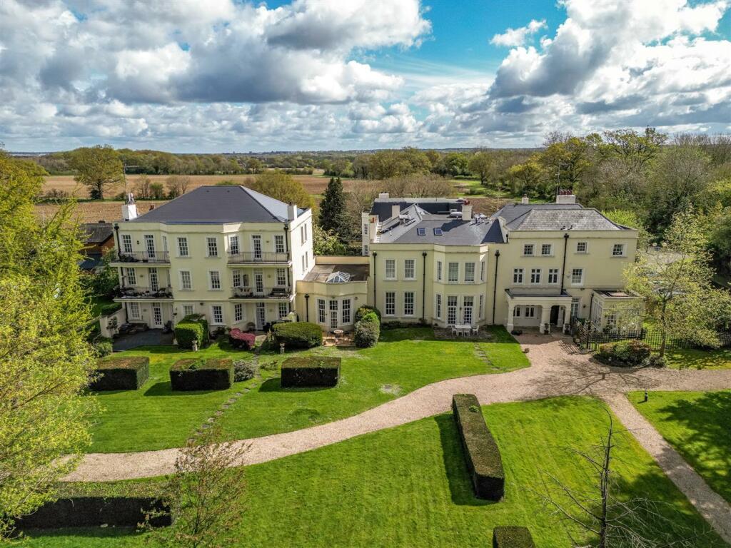 Additional property image - Highfield Lane, Tyttenhanger, St. Albans