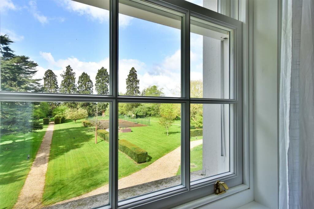 Additional property image - Highfield Lane, Tyttenhanger, St. Albans