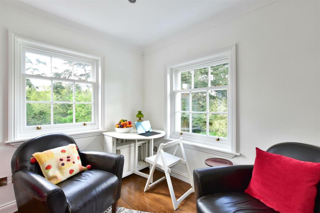 Additional property image - Highfield Lane, Tyttenhanger, St. Albans