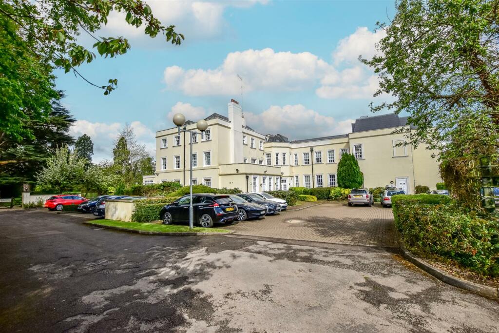Additional property image - Highfield Lane, Tyttenhanger, St. Albans