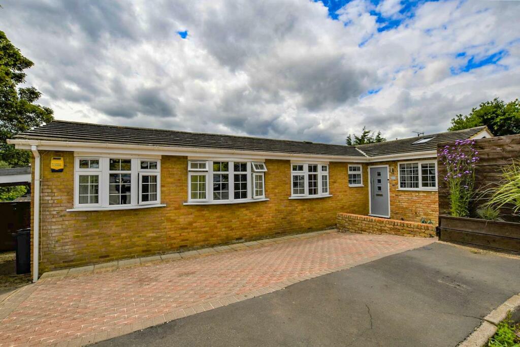 Main image of property: Parkhill Road, Boxmoor, HP1